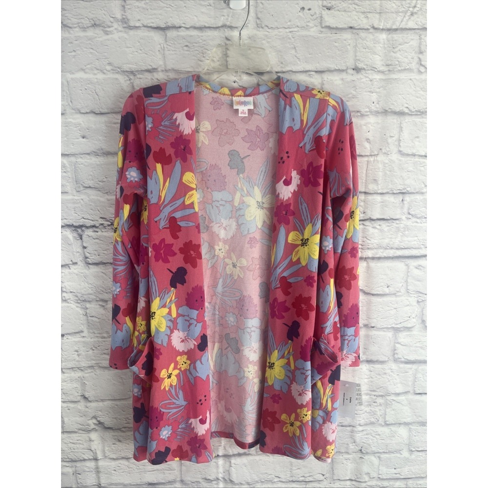 Lularoe NWT Floral Feminine Pink Open Front Caroline  Cardigan Size Small